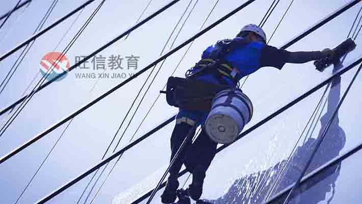 蜘蛛人该考什么证