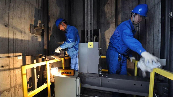 成都市怎么考试电梯维修证